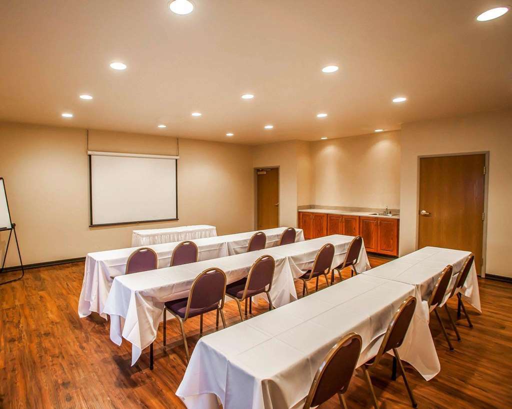 Quality Inn & Suites Hannibal Instalações foto
